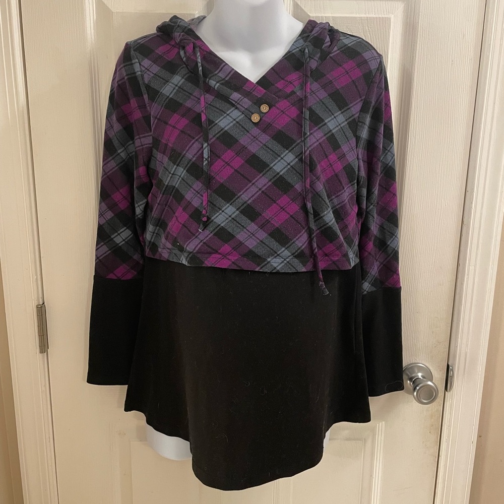 Hooded Purple & Gray plaid maternity/nursing top | sz L